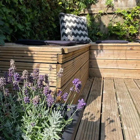 Quirky Little End Of Terrace York