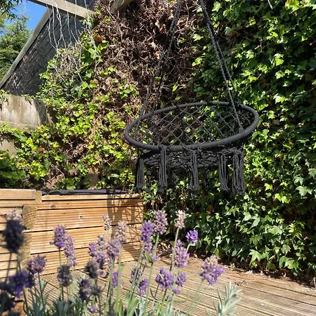 Quirky Little End Of Terrace * York